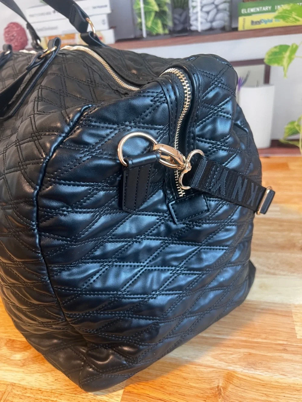 DKNY Black Quilted Duffel Bag Travel Weekender - Picture 6 of 16